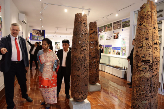Laos, US Open Upgraded UXO Information Centre in Luang Prabang
